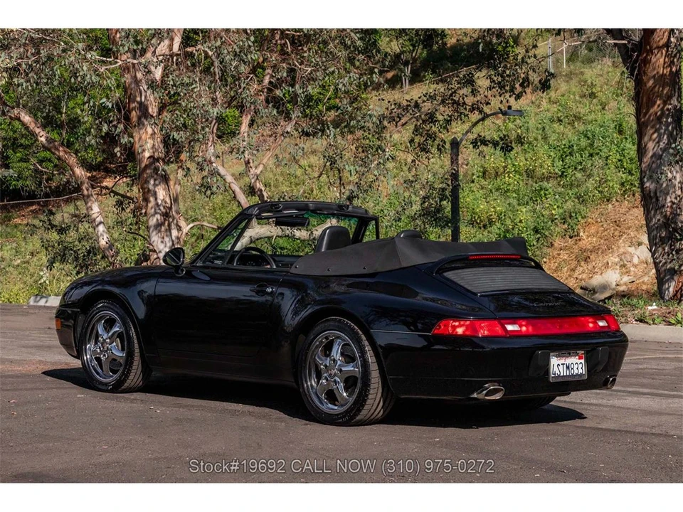 1998 Porsche 993 Carrera - Image 10 of 31