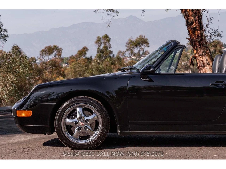 1998 Porsche 993 Carrera - Image 23 of 31