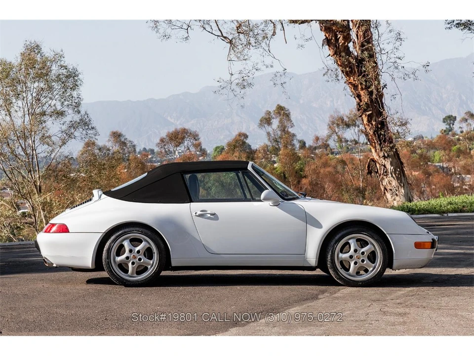 1998 Porsche 993 Carrera - Image 12 of 31