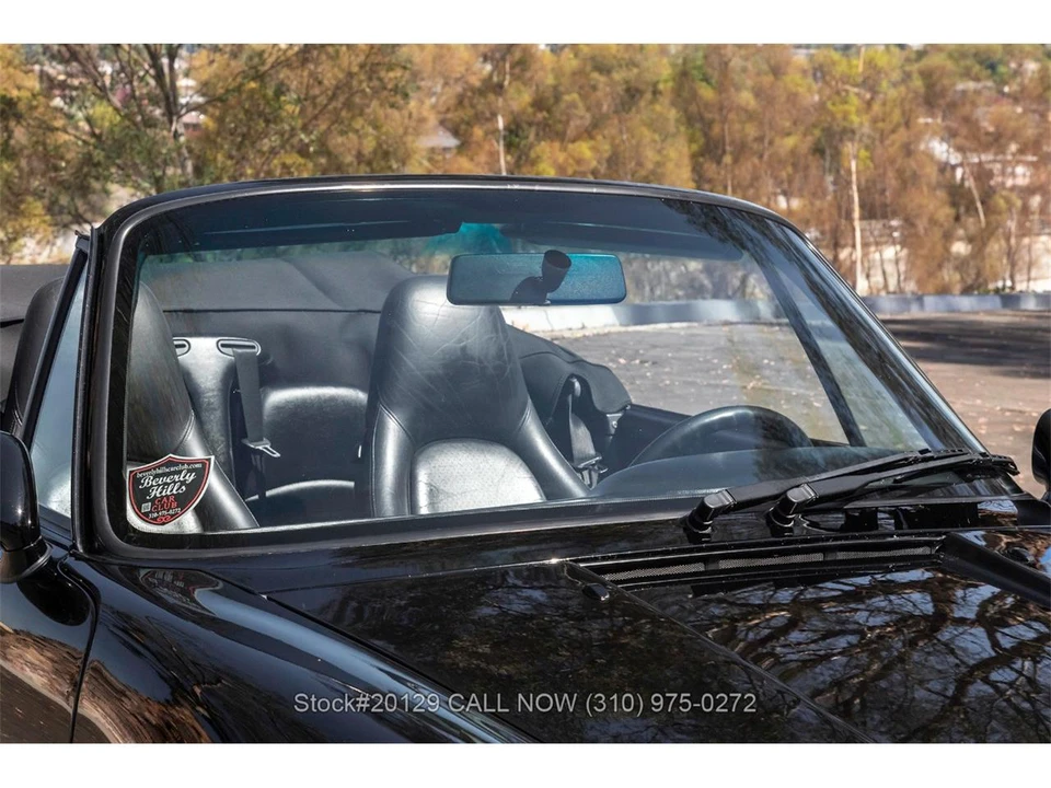 1998 Porsche 993 Carrera - Image 18 of 31
