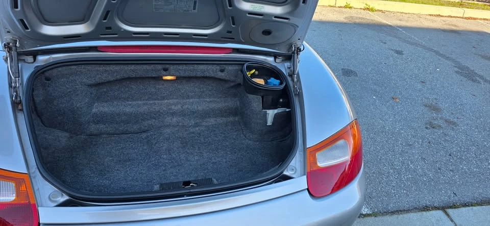 1998 Porsche 986 Boxster - Image 17 of 18