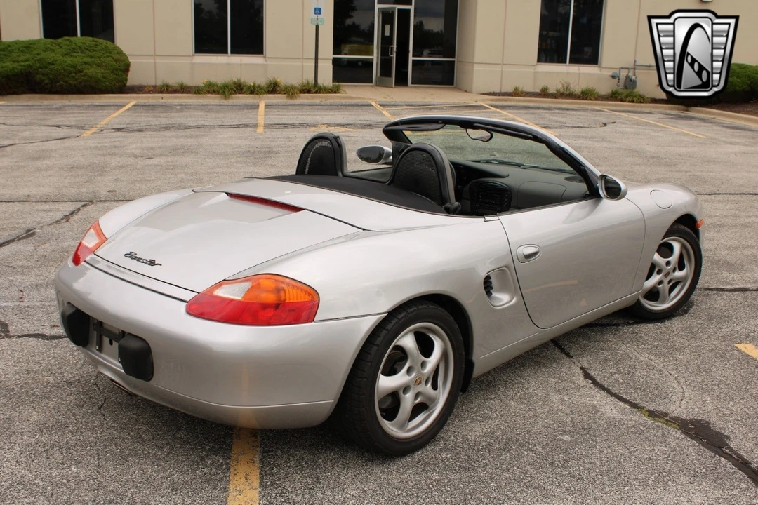 1998 Porsche 986 Boxster - Image 8 of 12