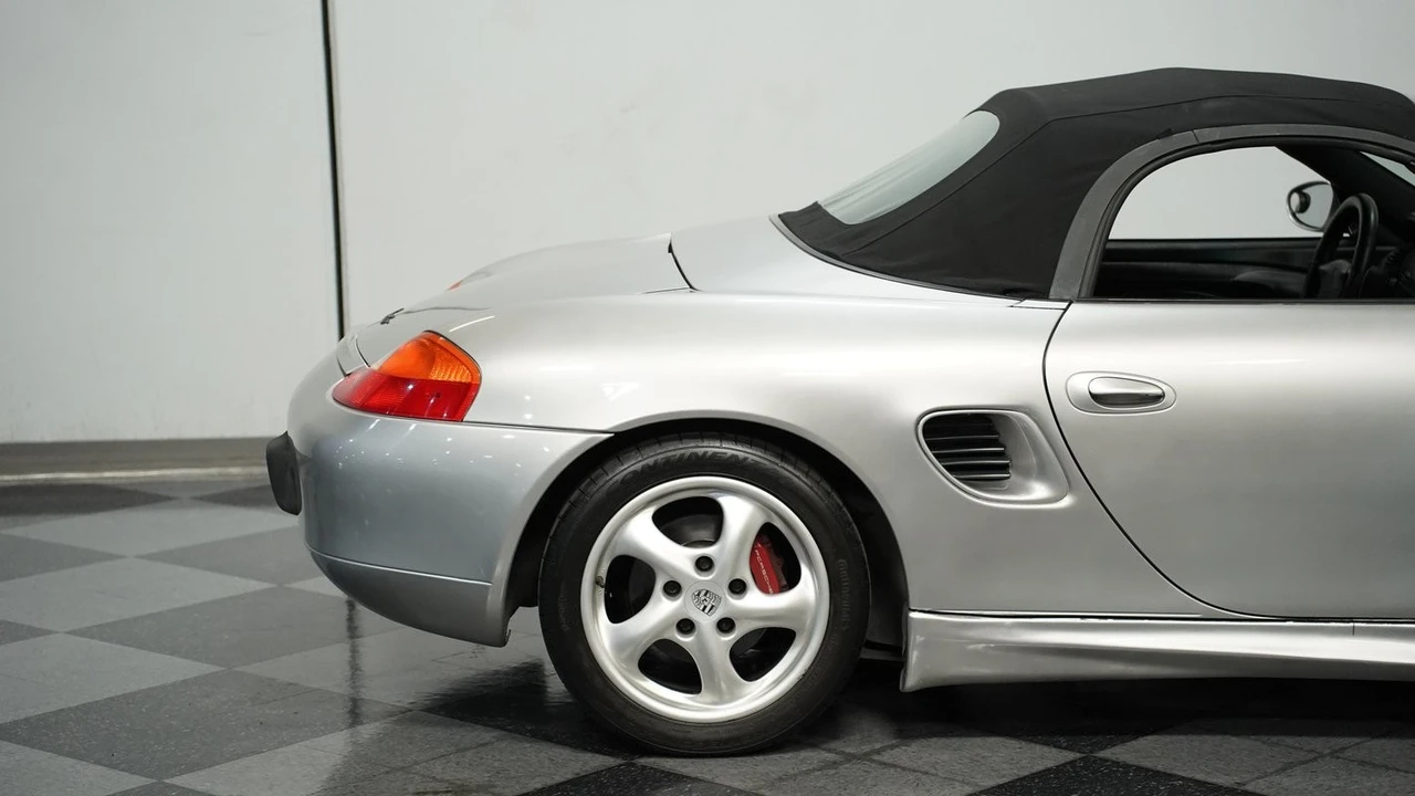 1998 Porsche 986 Boxster - Image 9 of 12