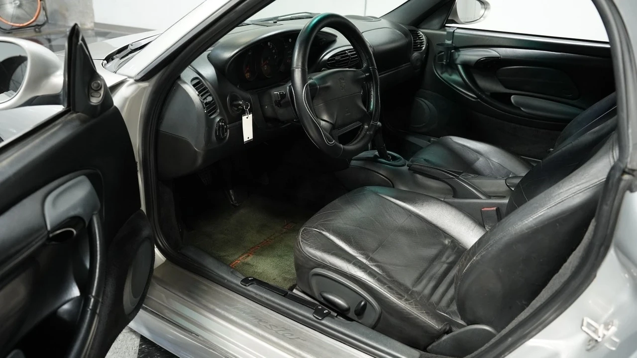 1998 Porsche 986 Boxster - Image 4 of 12