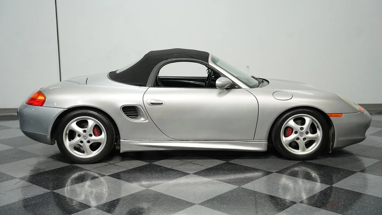 1998 Porsche 986 Boxster - Image 11 of 12