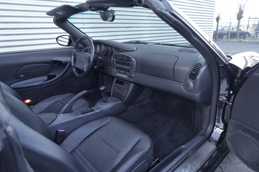 1998 Porsche 986 Boxster - Image 20 of 30