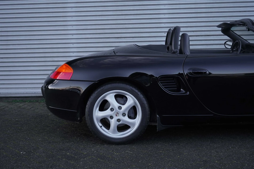 1998 Porsche 986 Boxster - Image 15 of 30