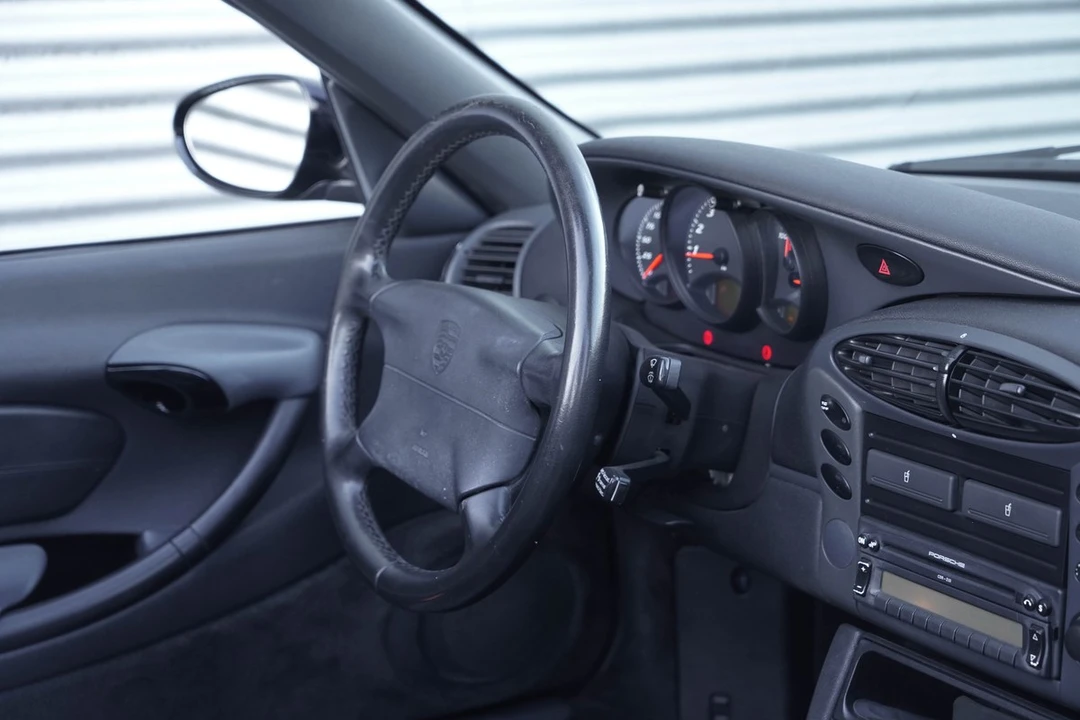 1998 Porsche 986 Boxster - Image 24 of 30