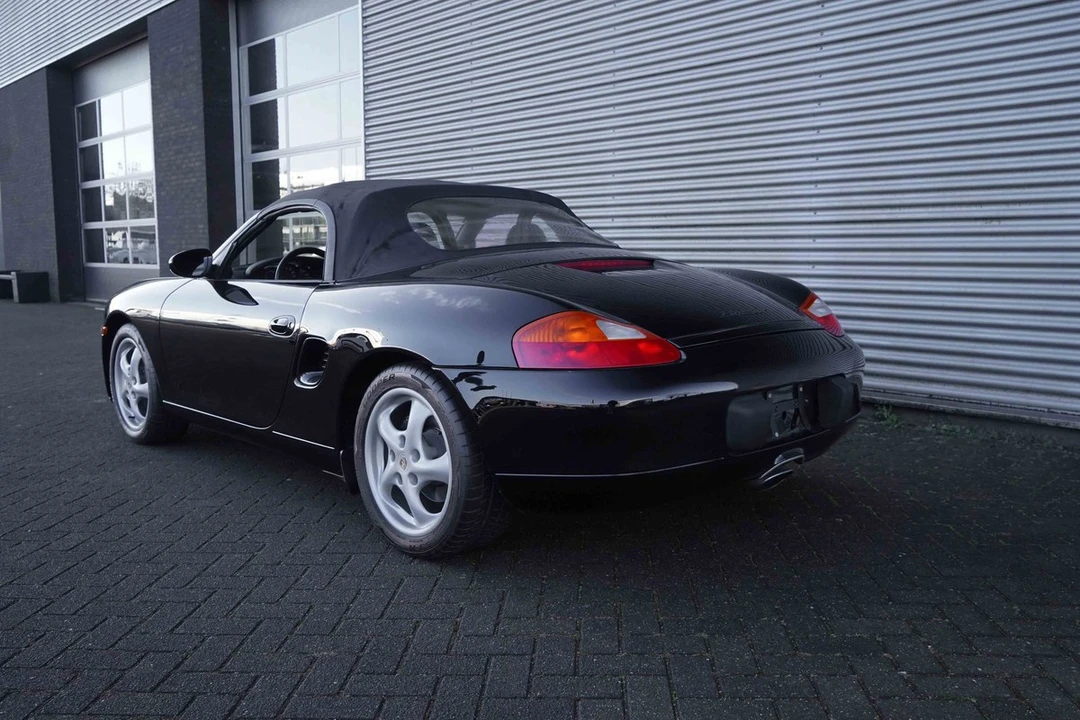1998 Porsche 986 Boxster - Image 10 of 30