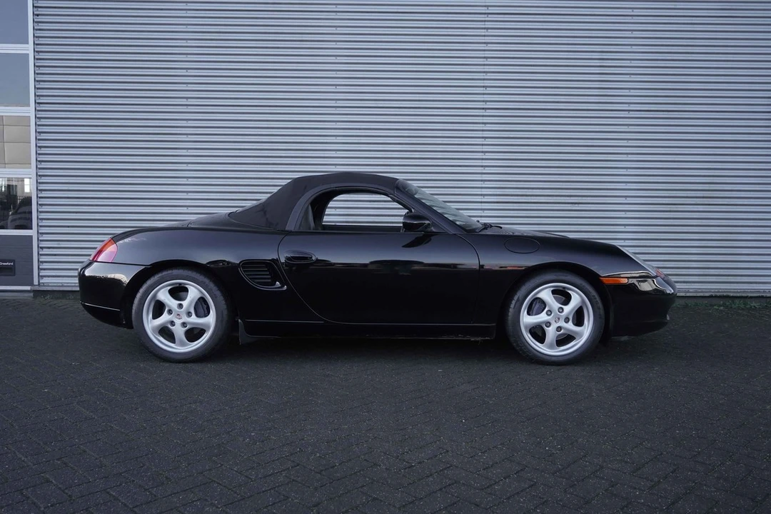 1998 Porsche 986 Boxster - Image 12 of 30