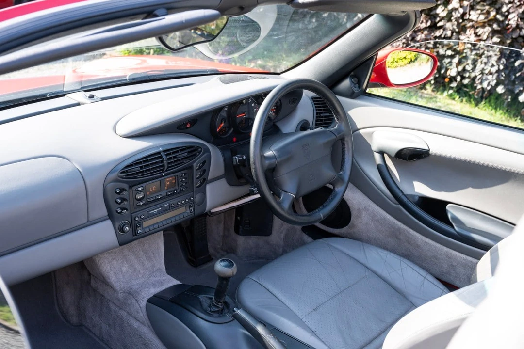 1998 Porsche 986 Boxster - Image 25 of 30
