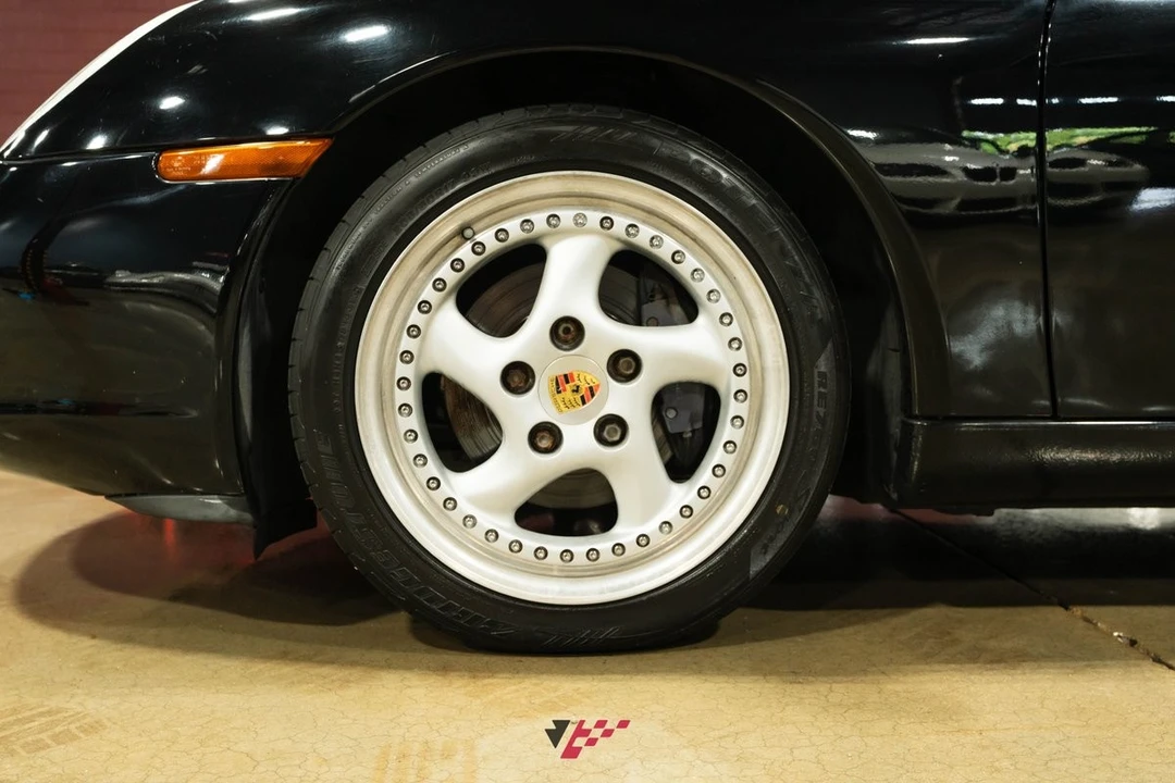 1998 Porsche 986 Boxster - Image 13 of 31