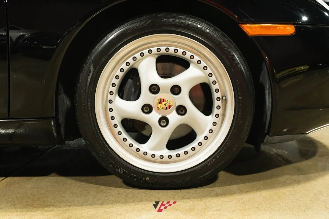 1998 Porsche 986 Boxster - Image 16 of 31