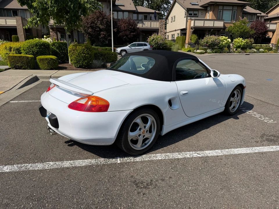 1998 Porsche 986 Boxster - Image 28 of 31