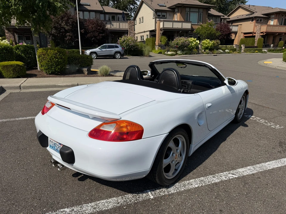1998 Porsche 986 Boxster - Image 13 of 31