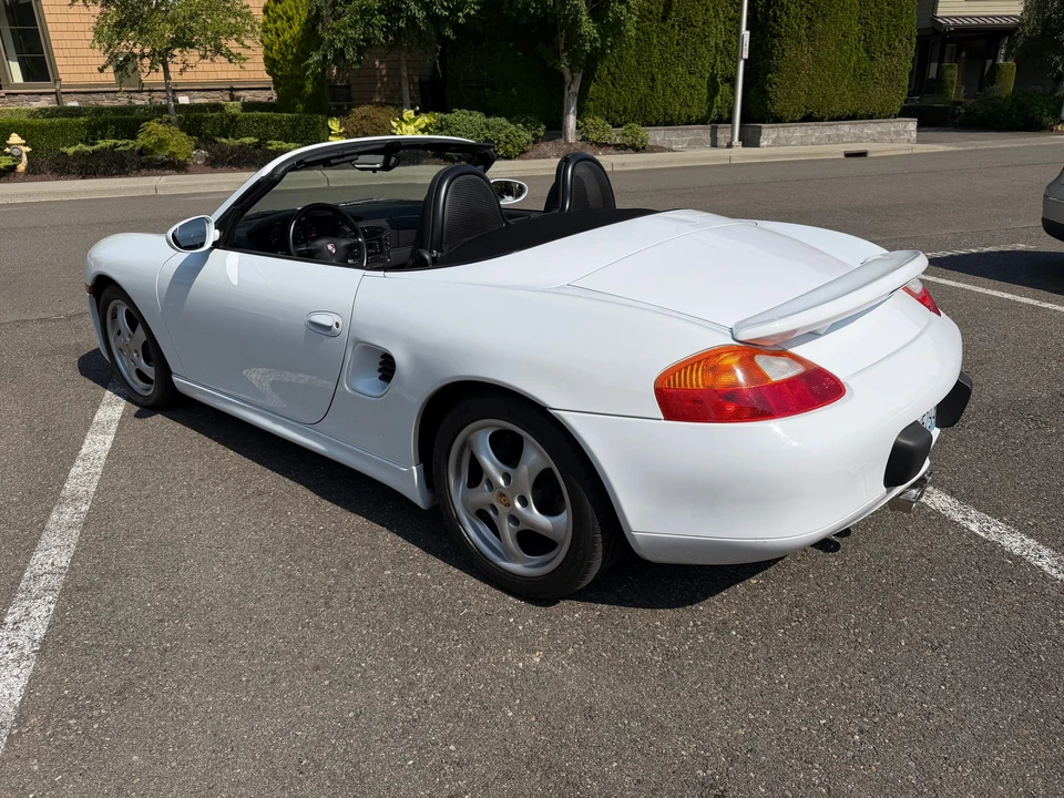 1998 Porsche 986 Boxster - Image 8 of 31