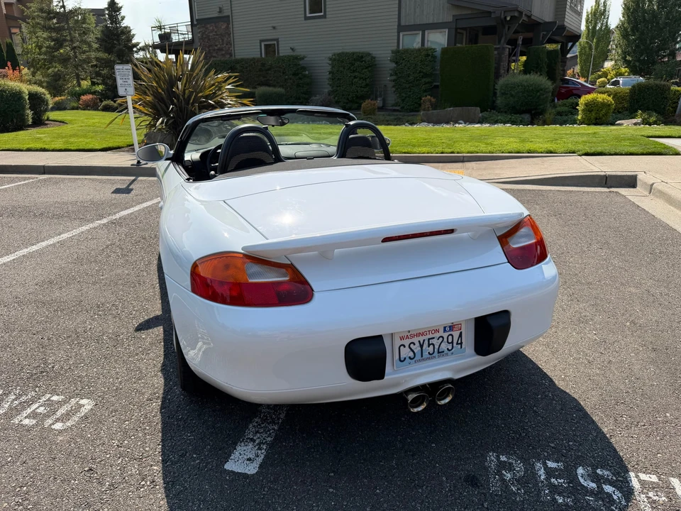 1998 Porsche 986 Boxster - Image 9 of 31