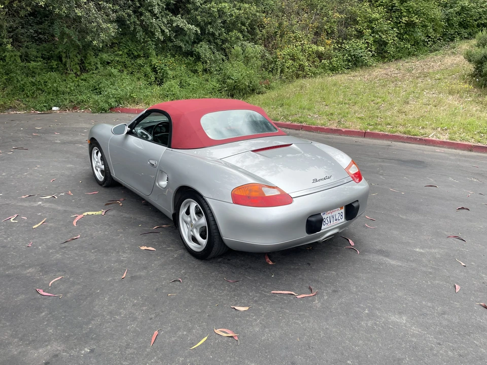 1998 Porsche 986 Boxster - Image 24 of 31