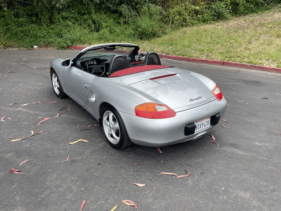 1998 Porsche 986 Boxster - Image 7 of 31