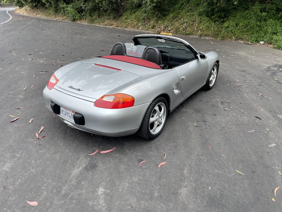 1998 Porsche 986 Boxster - Image 10 of 31