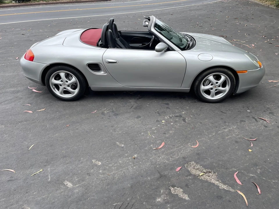 1998 Porsche 986 Boxster - Image 13 of 31