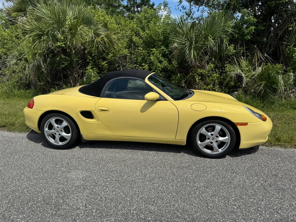 1998 Porsche 986 Boxster - Image 25 of 31