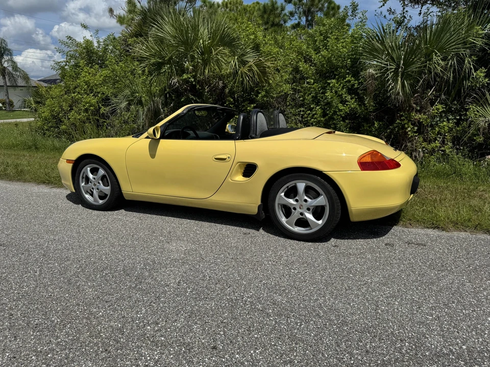 1998 Porsche 986 Boxster - Image 9 of 31