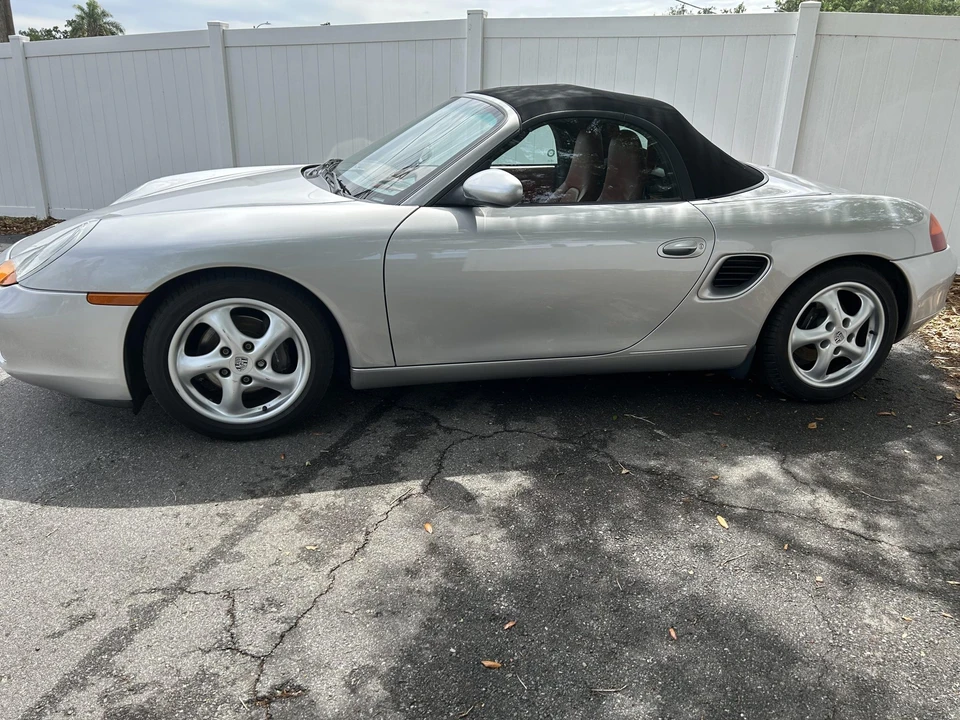 1998 Porsche 986 Boxster - Image 16 of 31