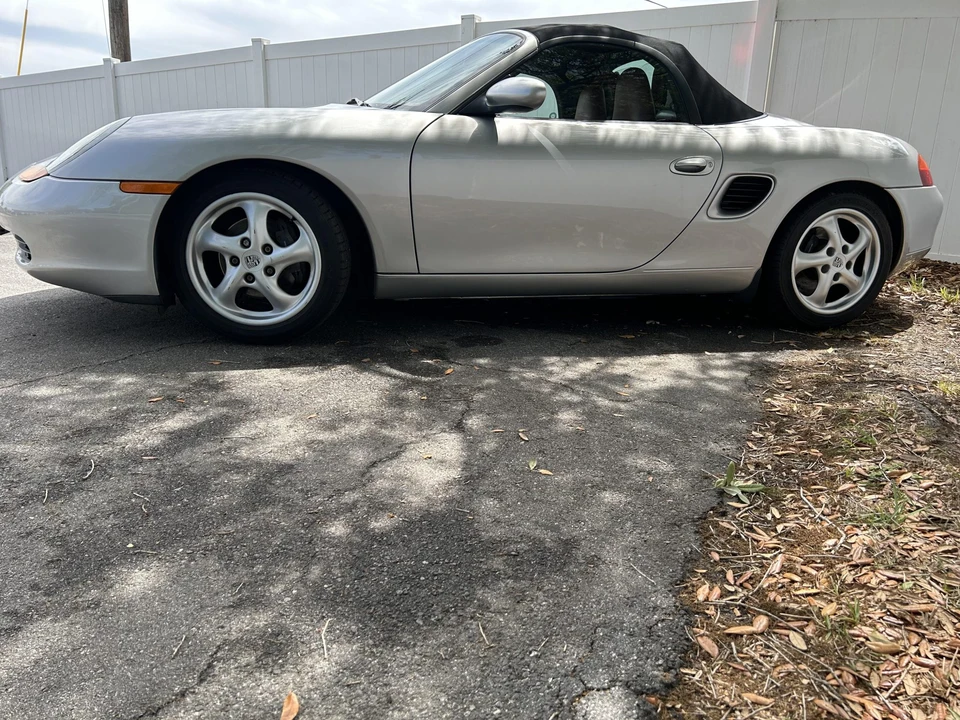 1998 Porsche 986 Boxster - Image 14 of 31