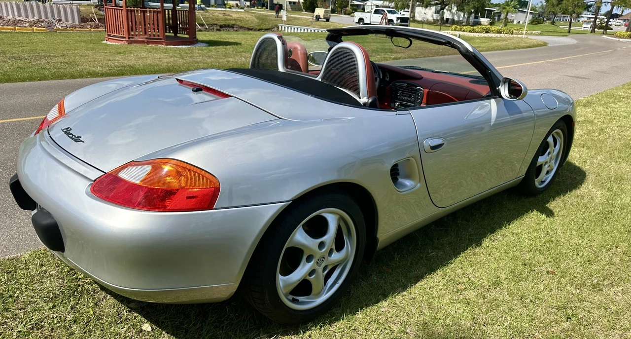 1998 Porsche 986 Boxster - Image 5 of 31