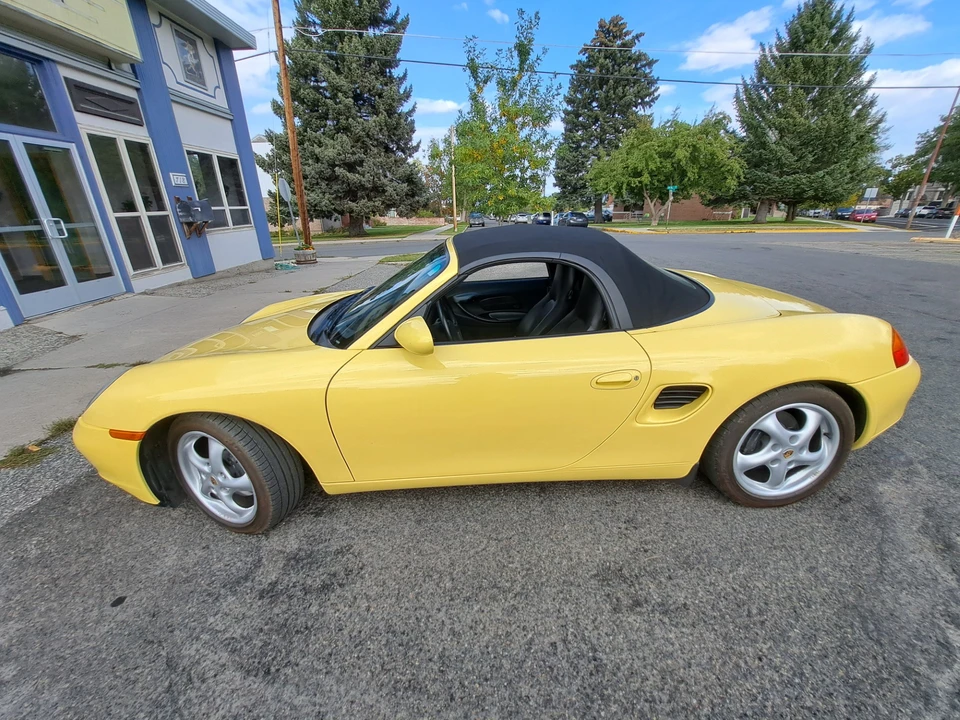 1998 Porsche 986 Boxster - Image 17 of 31