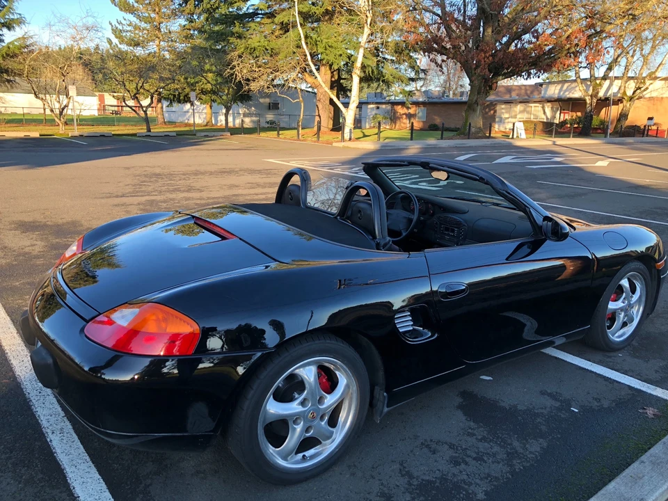1998 Porsche 986 Boxster - Image 13 of 31