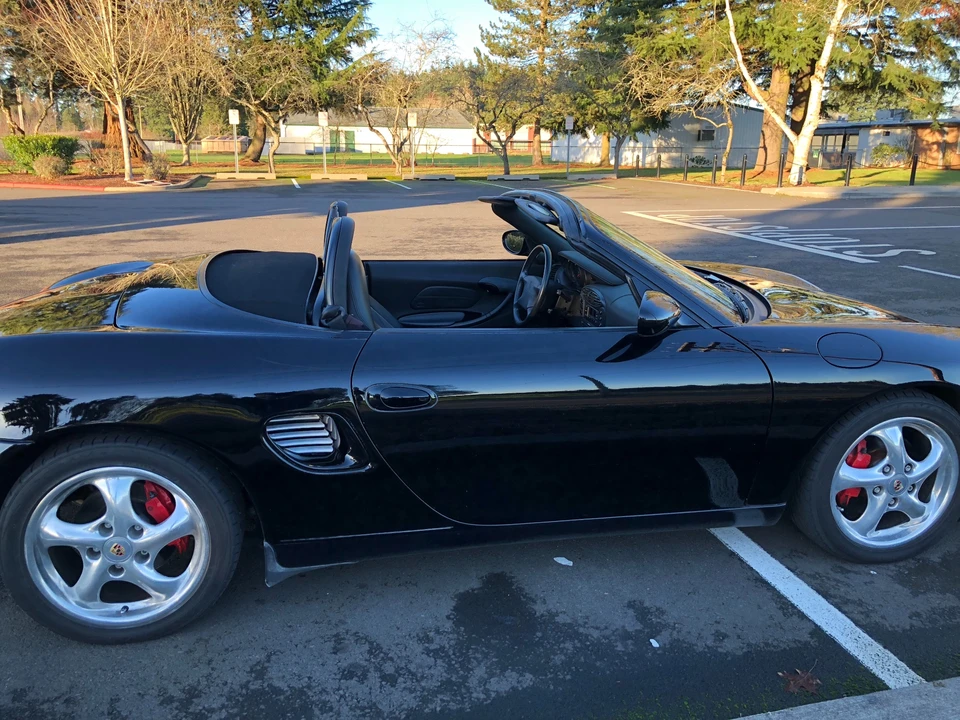 1998 Porsche 986 Boxster - Image 14 of 31