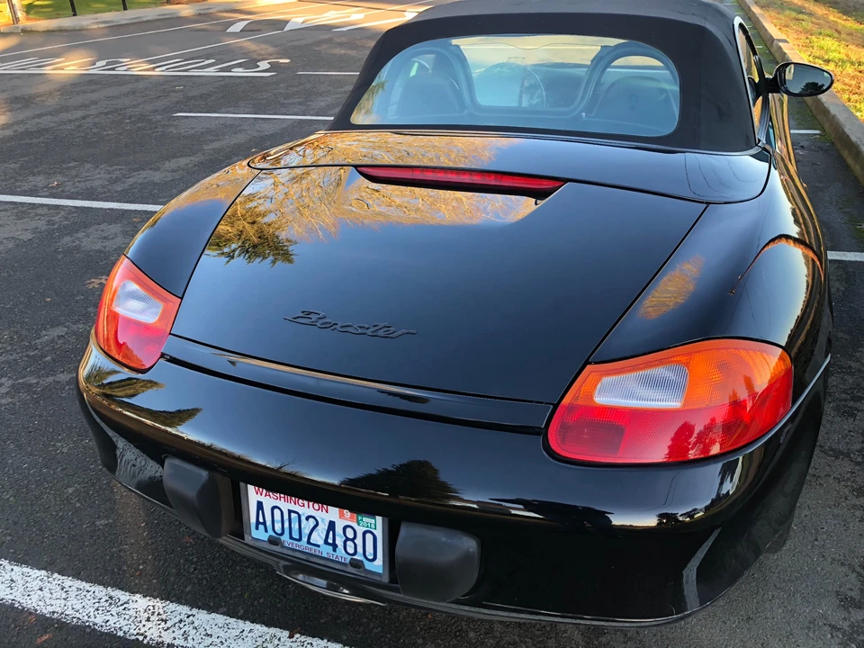 1998 Porsche 986 Boxster - Image 10 of 31