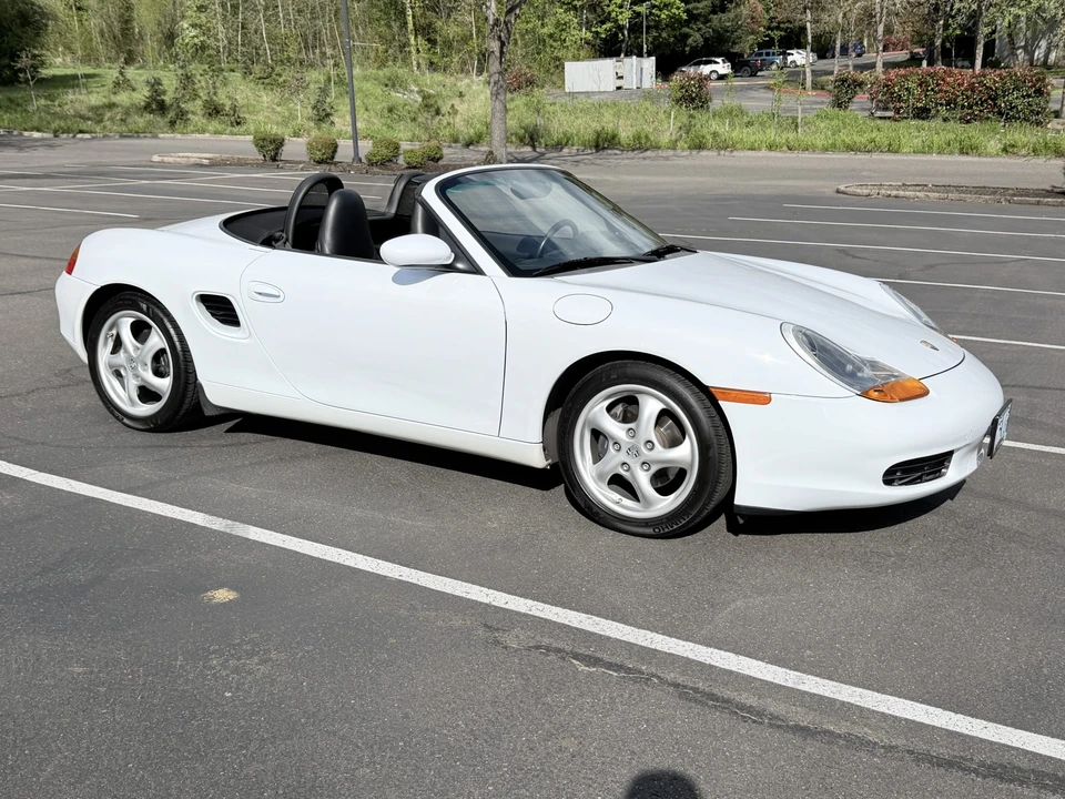 1998 Porsche 986 Boxster - Image 4 of 31