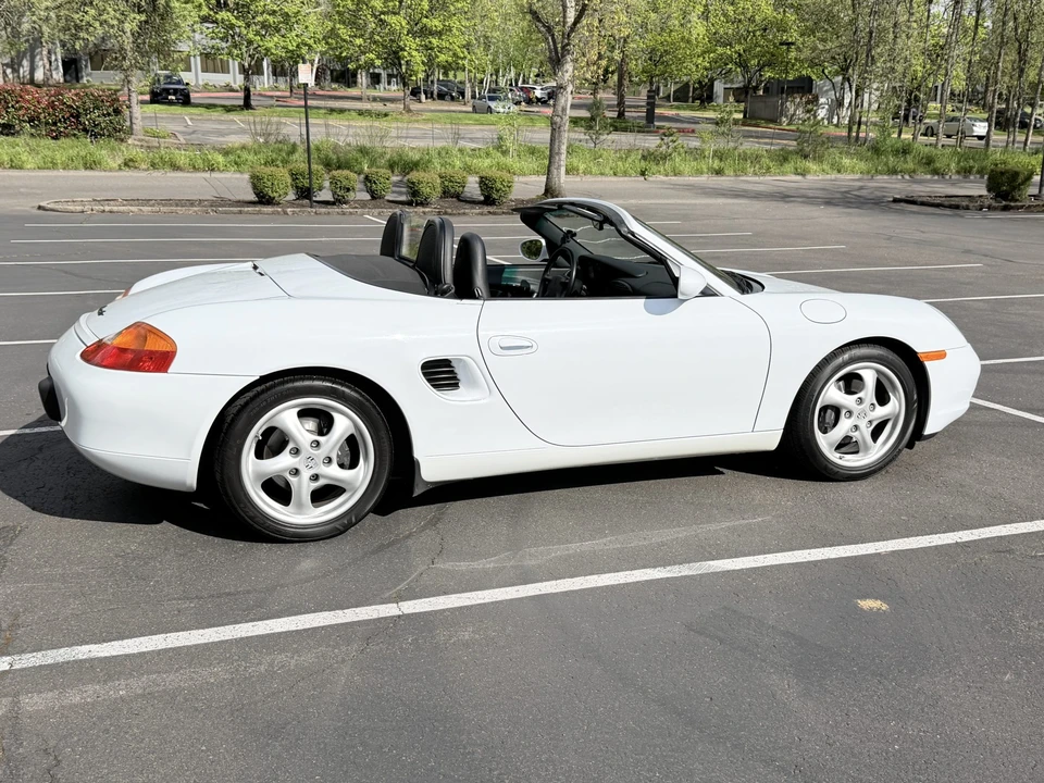 1998 Porsche 986 Boxster - Image 7 of 31
