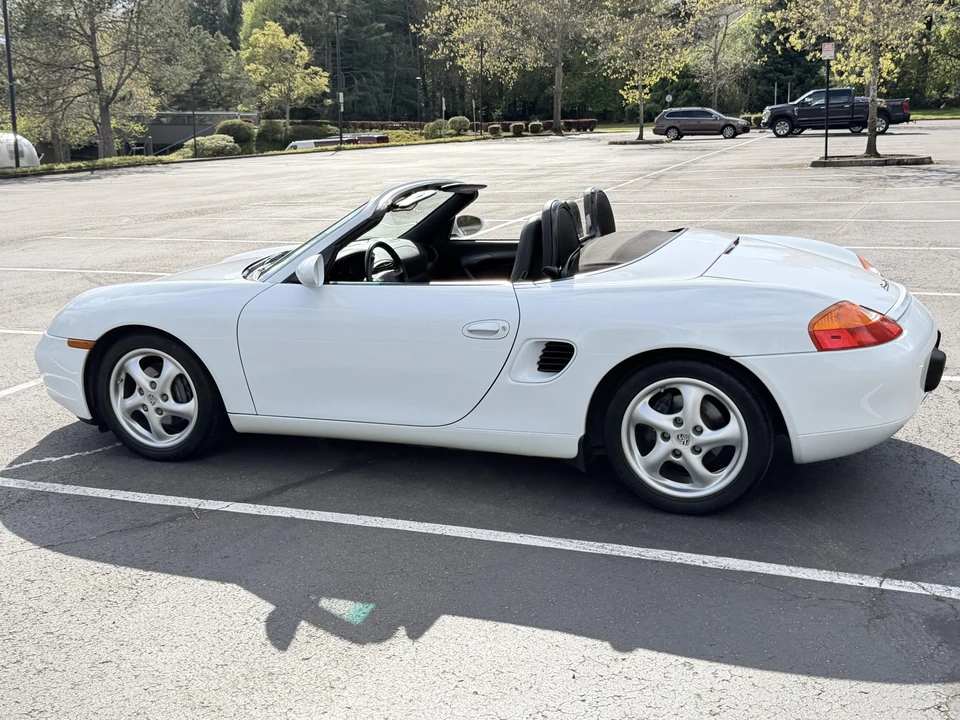 1998 Porsche 986 Boxster - Image 15 of 31