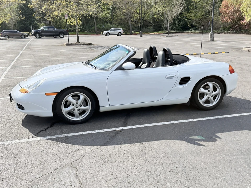 1998 Porsche 986 Boxster - Image 17 of 31