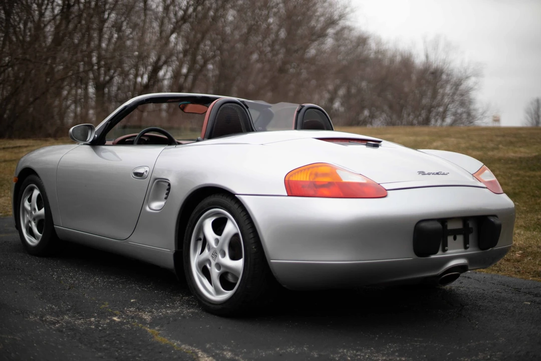 1998 Porsche 986 Boxster - Image 13 of 31