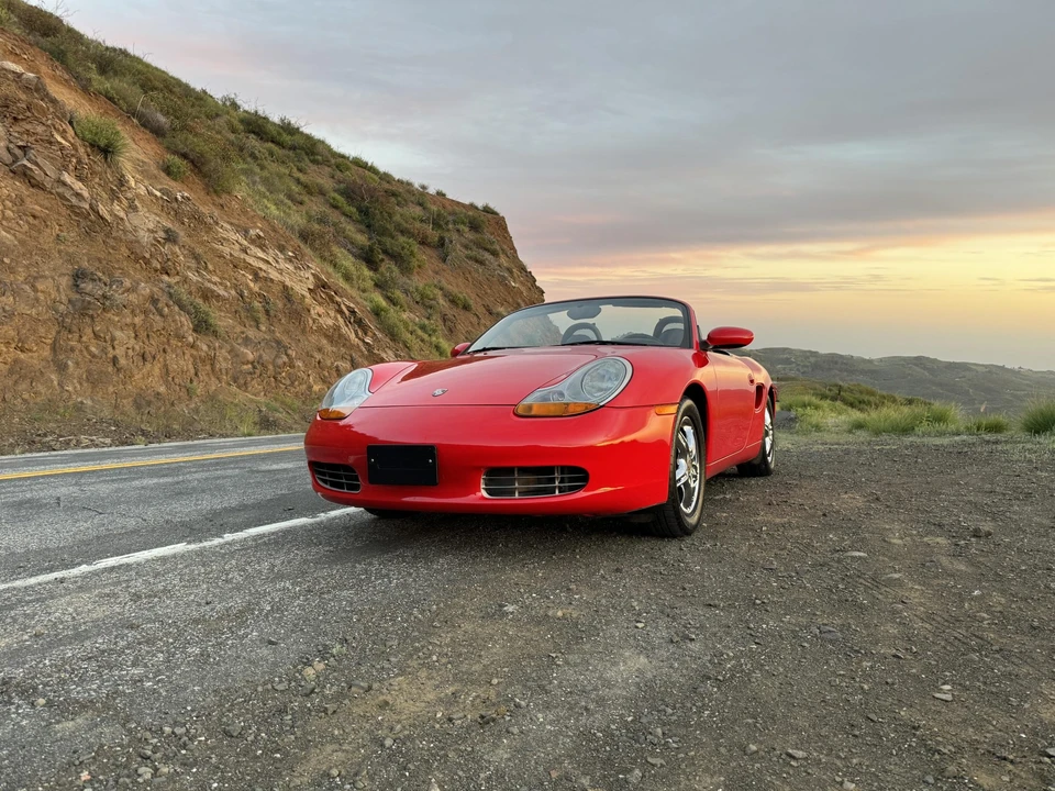 1998 Porsche 986 Boxster - Image 9 of 31
