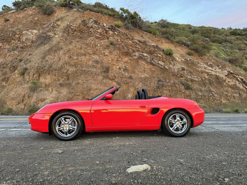 1998 Porsche 986 Boxster - Image 11 of 31