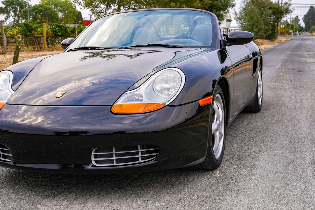 1998 Porsche 986 Boxster - Image 28 of 31