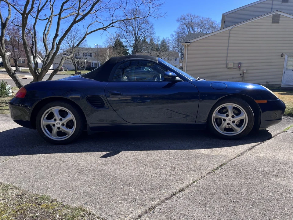 1998 Porsche 986 Boxster - Image 24 of 31