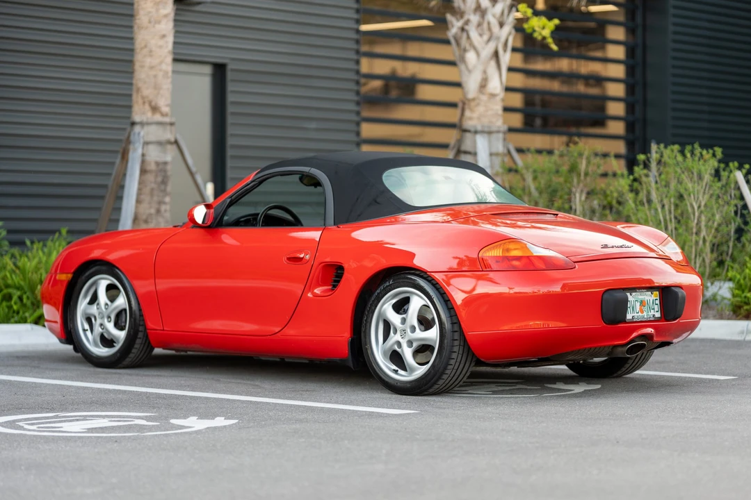 1998 Porsche 986 Boxster - Image 8 of 31