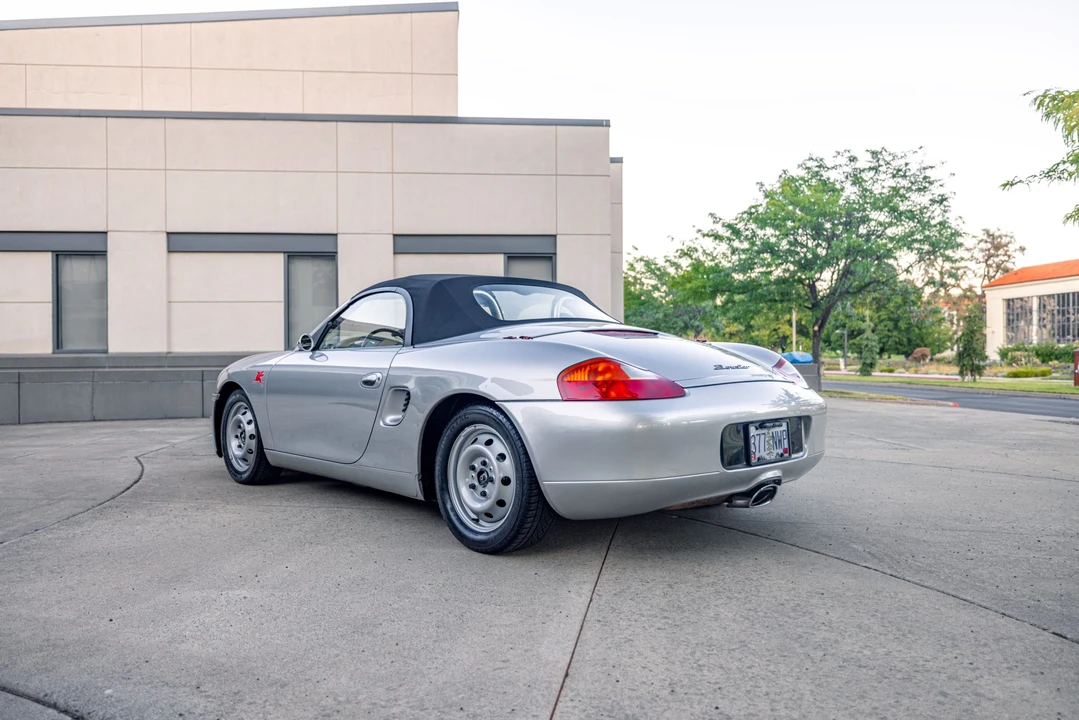 1998 Porsche 986 Boxster - Image 8 of 31