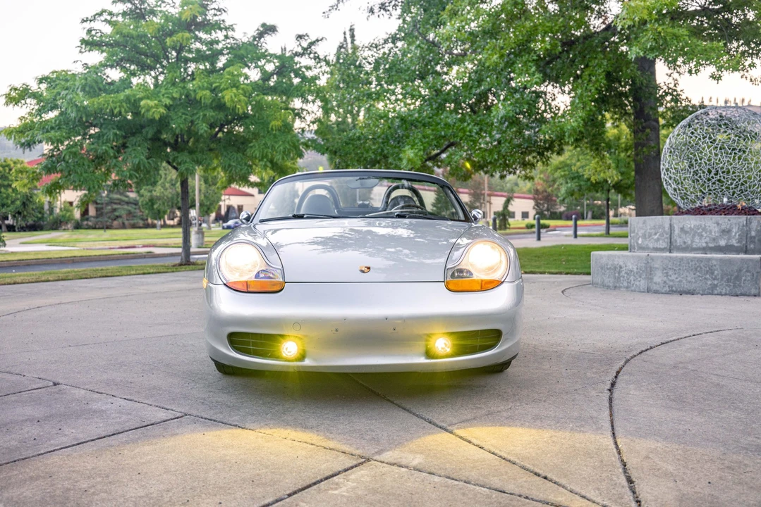 1998 Porsche 986 Boxster - Image 11 of 31