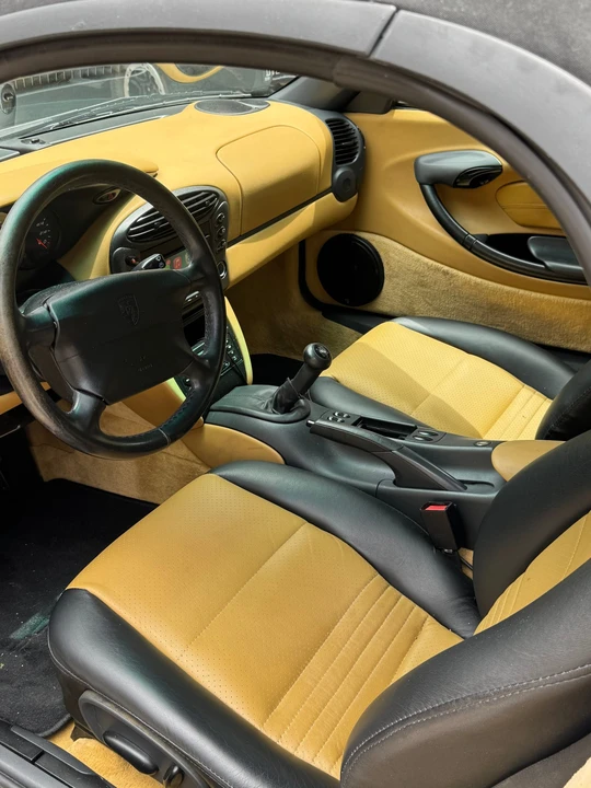 1998 Porsche 986 Boxster - Image 17 of 31