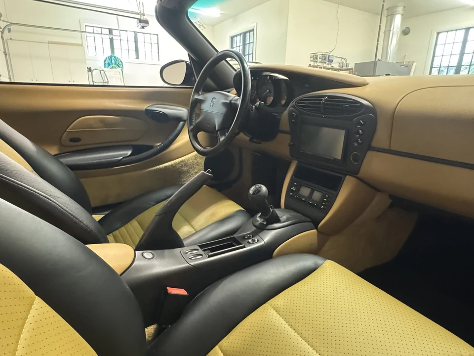1998 Porsche 986 Boxster - Image 23 of 31