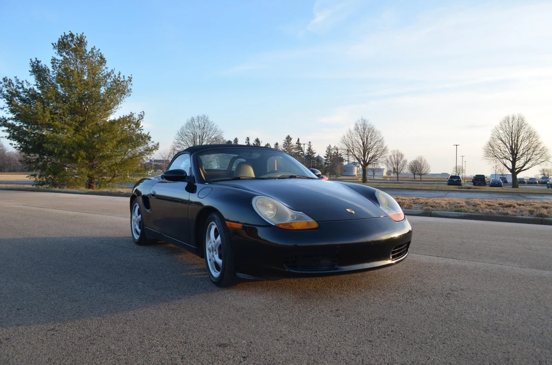 1998 Porsche 986 Boxster - Image 16 of 31