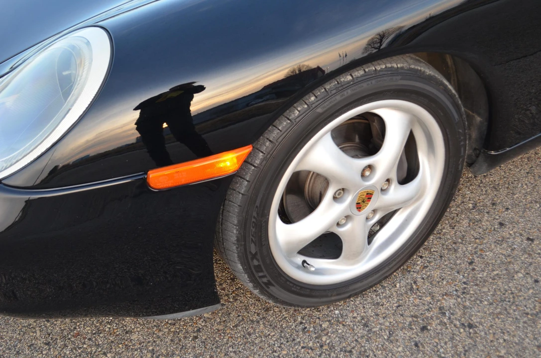 1998 Porsche 986 Boxster - Image 28 of 31